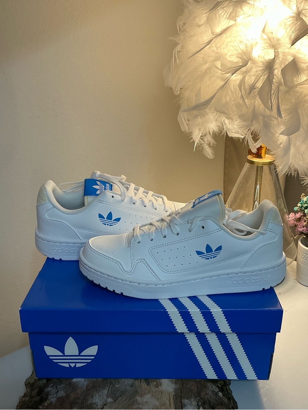 ADIDAS White Sneakers with Blue Trefoil Accents Youth size 4 / Womens 5.5 ~ NIB-